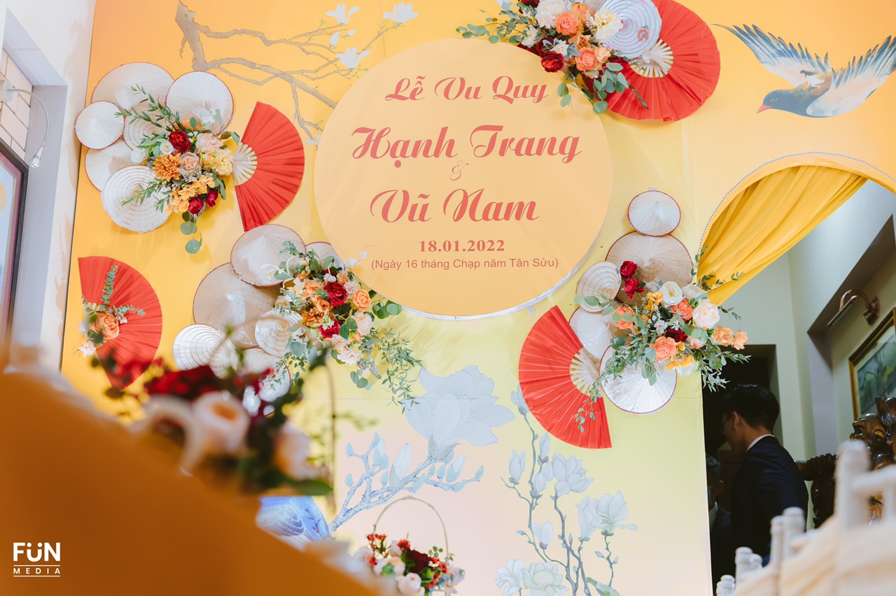 phông cưới nón lá truyền thống