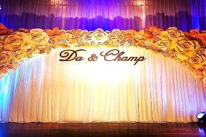 Backdrop đám cưới chụp ảnh