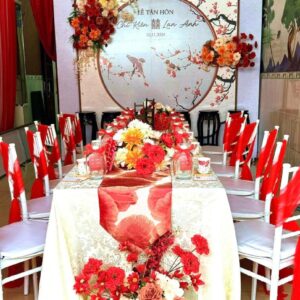 Backdrop lễ tân hôn Chí Kiên Lan Anh hoa đào chim sẻ