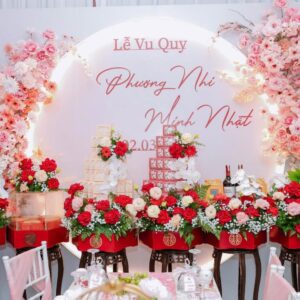 Gia tiên lễ vu quy Phương Nhi Minh Nhật hoa anh đào tráp đỏ