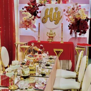 Mẫu trang trí gia tiên đẹp chữ Hỷ vàng bàn gương lễ vu quy