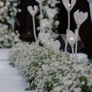 Trụ đèn hình hoa tulip trang trí lối đi